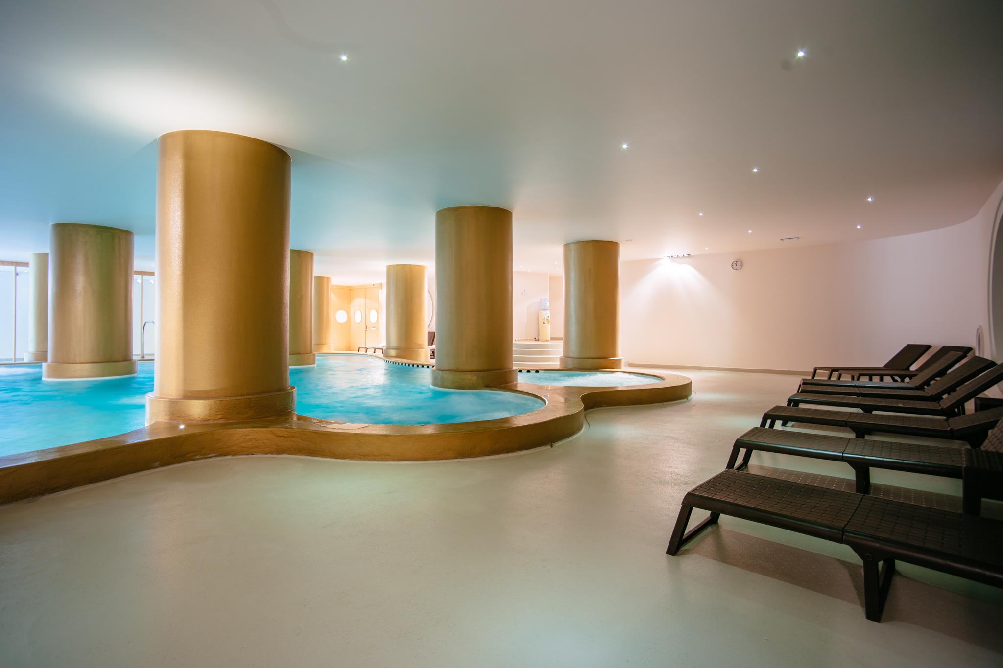 Axis Vermar Conference & Beach Hotel Повуа-ди-Варзин Экстерьер фото