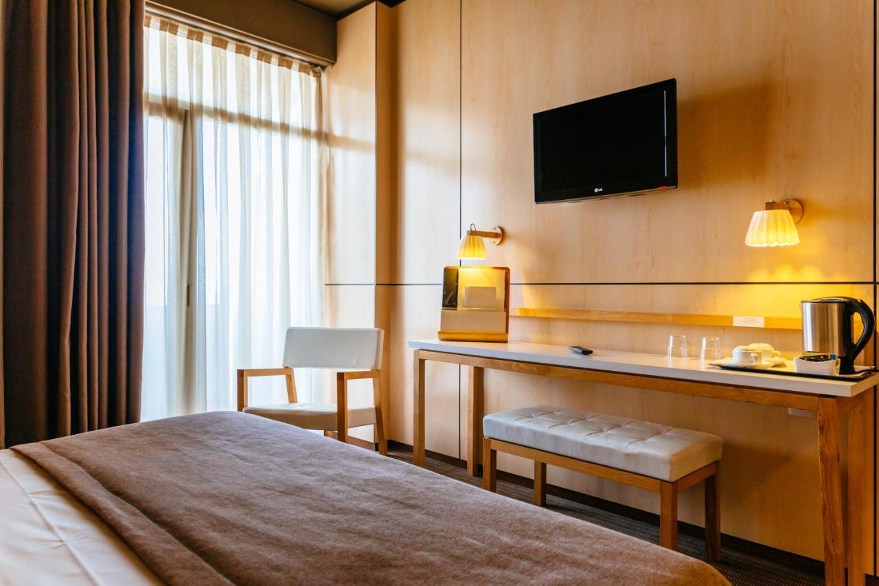 Axis Vermar Conference & Beach Hotel Повуа-ди-Варзин Экстерьер фото