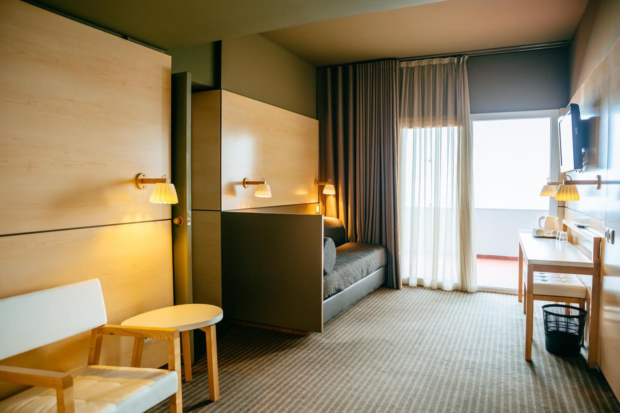 Axis Vermar Conference & Beach Hotel Повуа-ди-Варзин Экстерьер фото