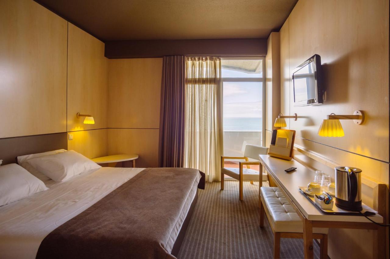 Axis Vermar Conference & Beach Hotel Повуа-ди-Варзин Экстерьер фото